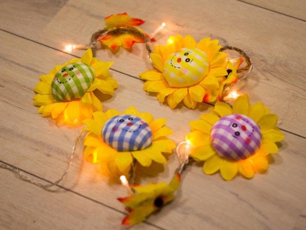LED-Lichterkette Sonnenblümchen - Dekor