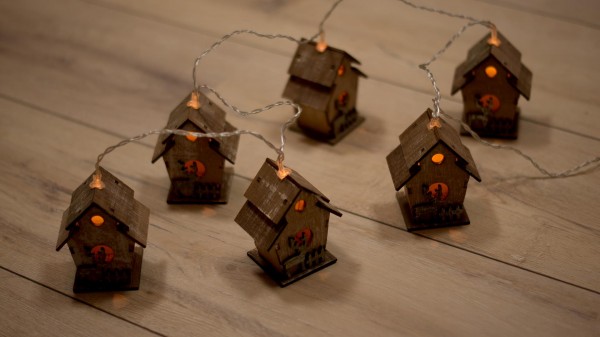 6er LED-Lichterkette Holzhaus - Dekor